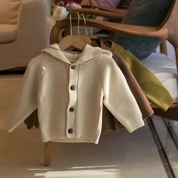 Осенний свитер для девочек 2023 года, зимний милый детский повседневный кардиган с капюшоном, детская одежда, однобортное однотонное пальто