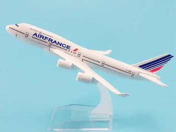 Размер 1: 400 модель самолета B747 Air France самолет B747 Металлическая имитационная модель самолета для детских игрушек Рождественский подарок